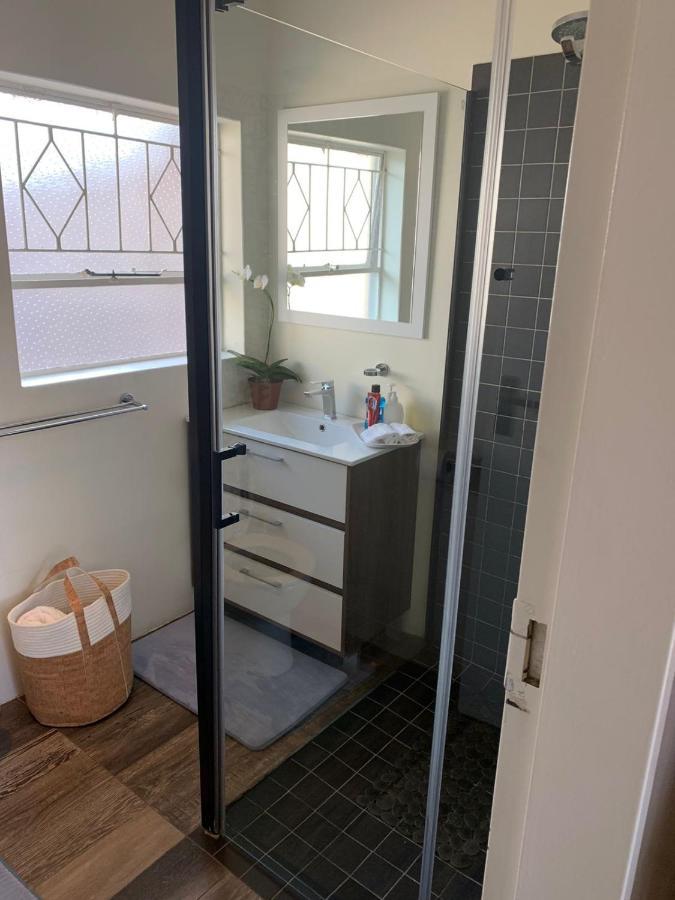 28 At Van Den Bos International Guesthouse エデンベール エクステリア 写真