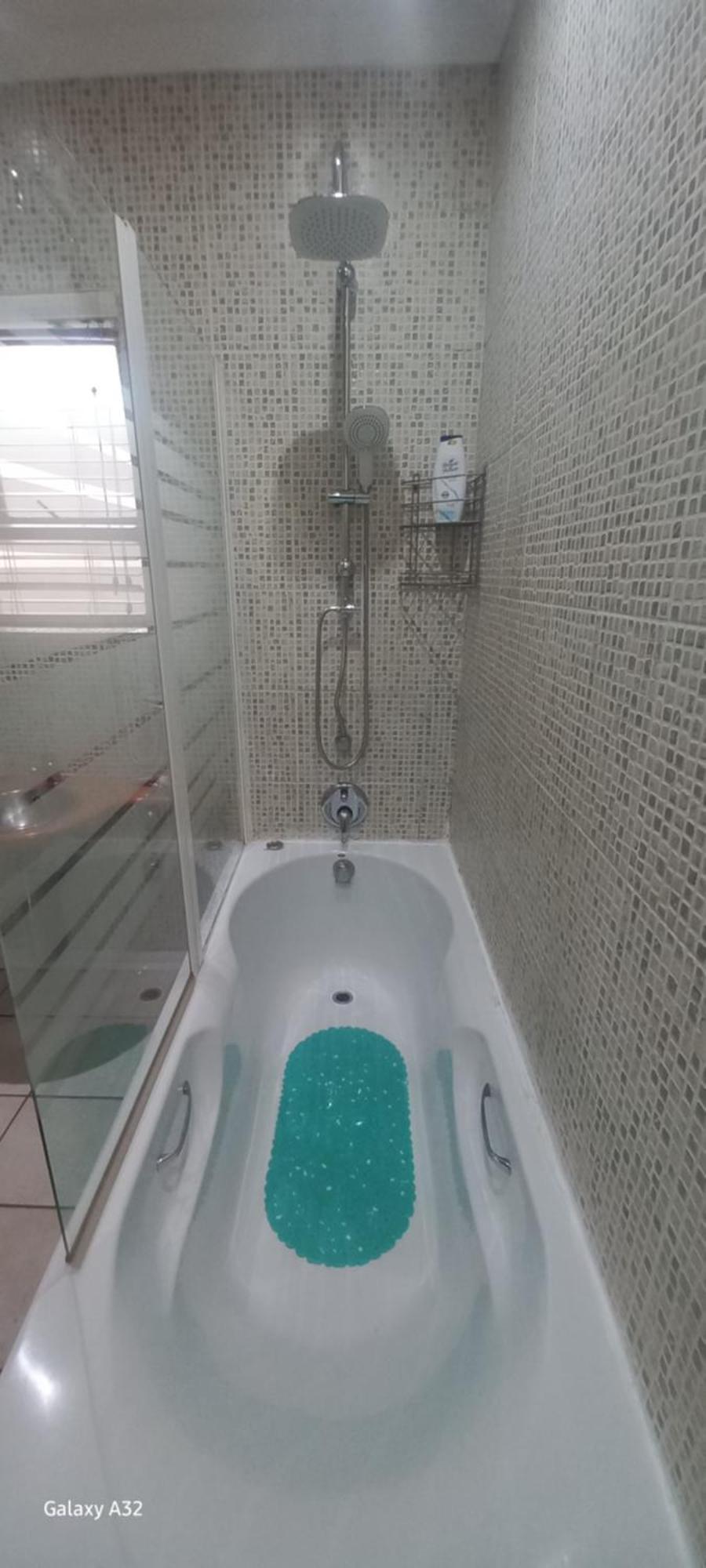 28 At Van Den Bos International Guesthouse エデンベール エクステリア 写真